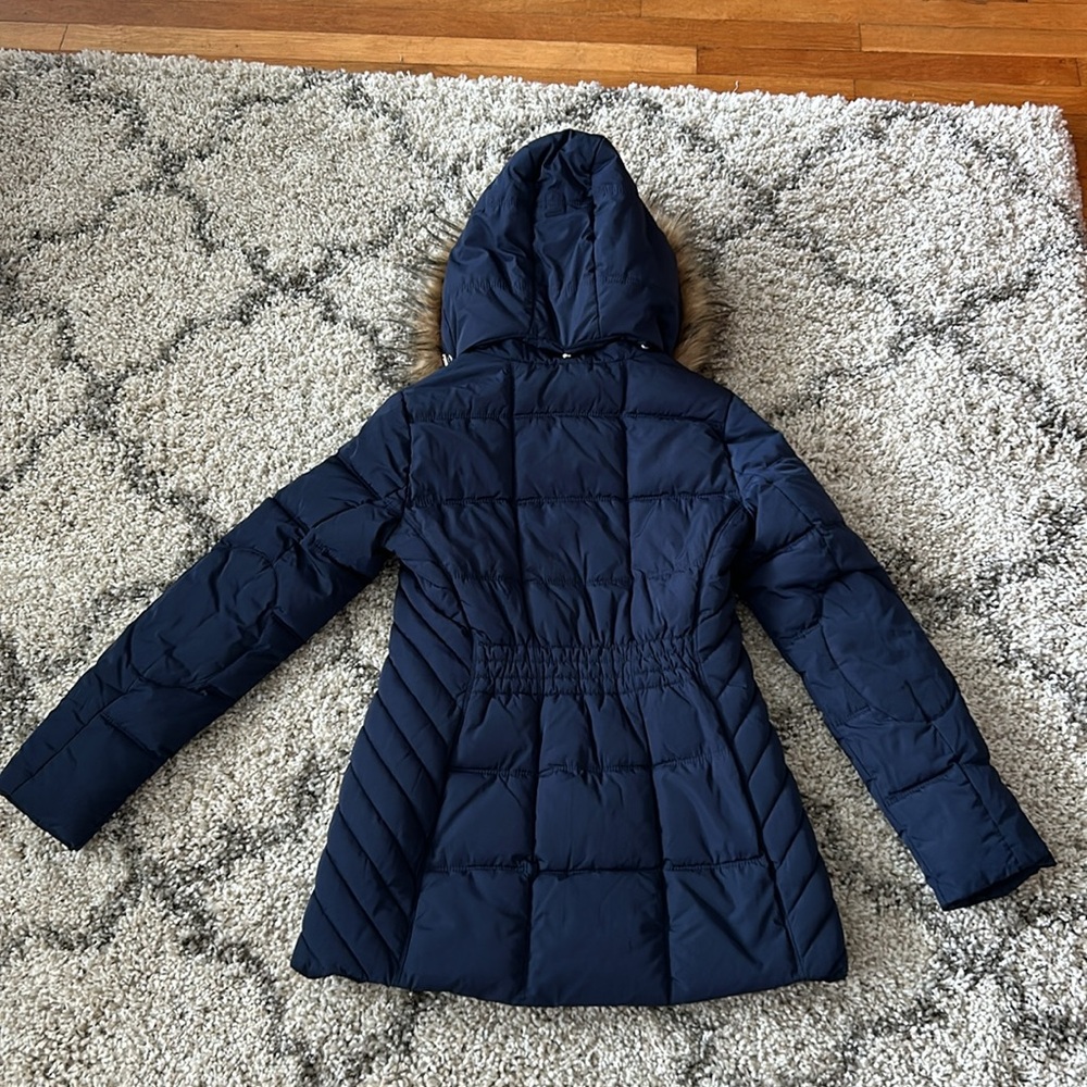 Gorgeous navy jacket! - Picture 2 of 3